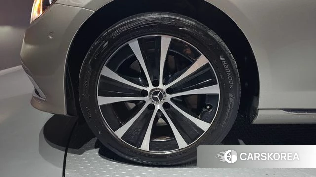 Mercedes-Benz E-Class W213 id 4976812 из Кореи 31