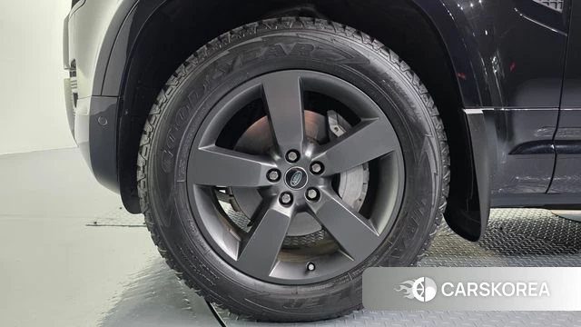 Land Rover Defender (L663) id 4980062 из Кореи 15