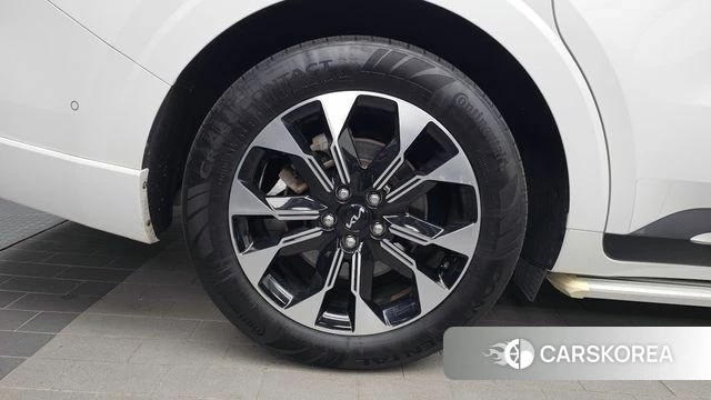 Kia Carnival 4th generation id 5022333 из Кореи 30