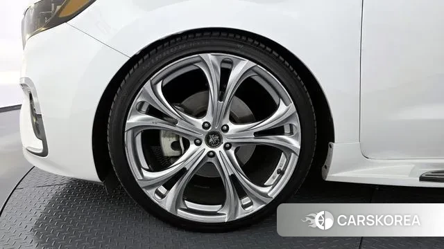 Kia The New Carnival id 3736338 из Кореи 15