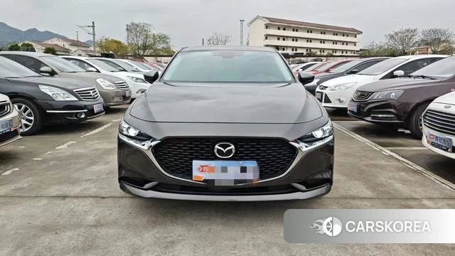 Mazda 3 2025 Темно-серый из Китая, фото 5