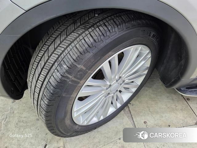 Land Rover Discovery 5 id 4890423 из Кореи 15