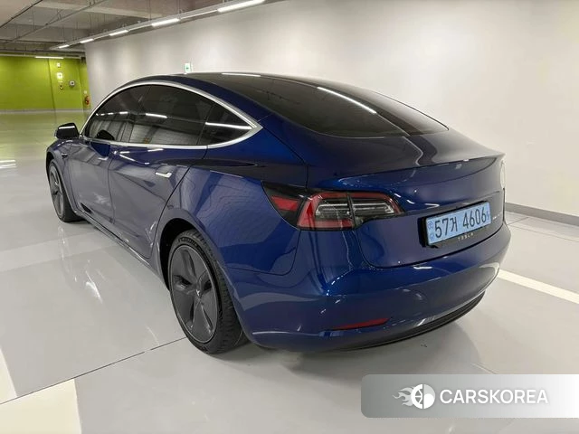Tesla Model 3 2020 Синий из Кореи, фото 6