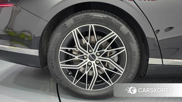 Genesis G90 (RS4) id 5022495 из Кореи 15