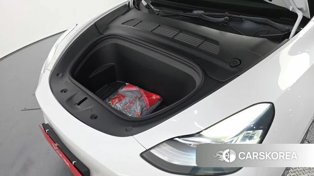 Tesla Model Y id 4793361 из Кореи 27