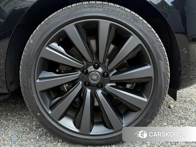 Land Rover Range Rover 5th Generation 2024 Черный из Кореи, фото 5