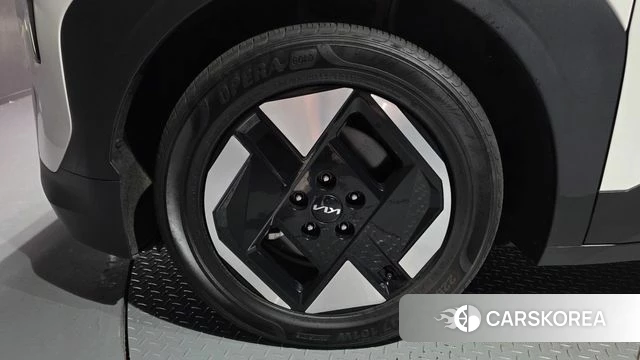 Kia EV3 id 4744203 из Кореи 27