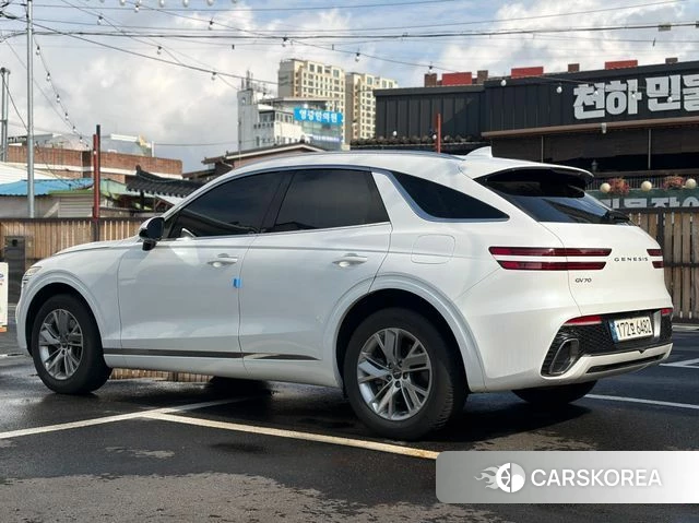Genesis GV70 id 5040128 из Кореи 15