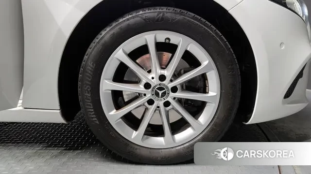 Mercedes-Benz A-Class W177 id 3552425 из Кореи 15