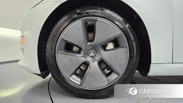 Tesla Model 3 id 4712416 из Кореи 31