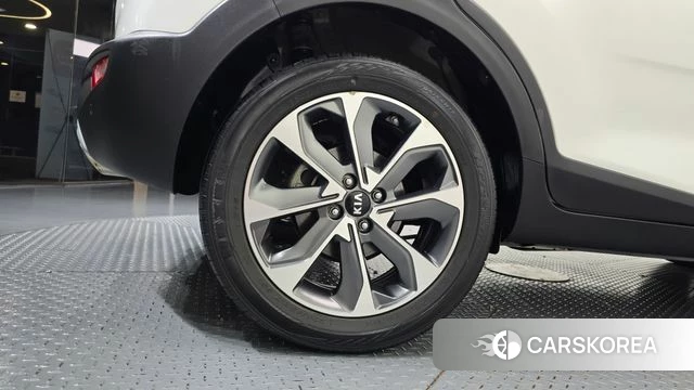 Kia Stonic id 5041895 из Кореи 25
