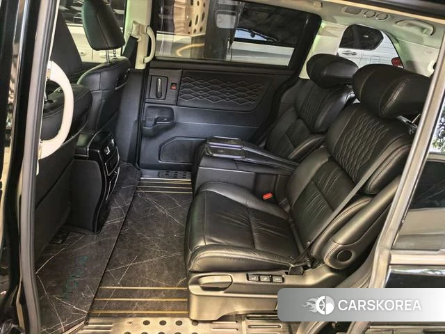 Honda Elysion 2023 Черный из Китая, фото 5