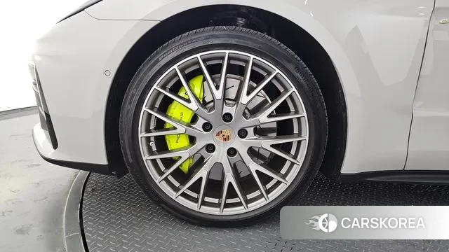 Porsche Panamera (972) id 3316196 из Кореи 15