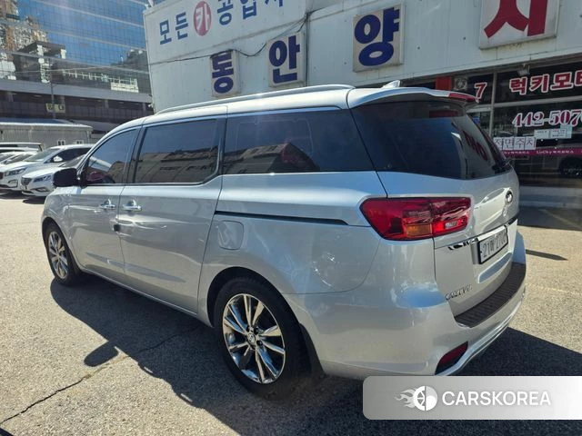 Kia The New Carnival id 4937734 из Кореи 8