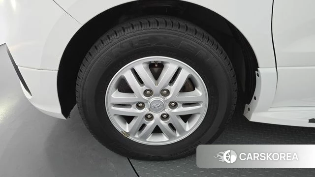 Hyundai The New Grand Starex id 5054622 из Кореи 25
