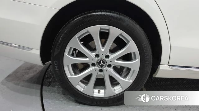 Mercedes-Benz E-Class W213 id 5028818 из Кореи 28