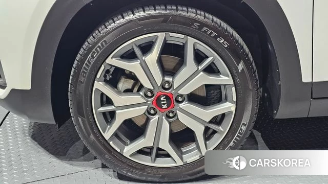 Kia Seltos id 4967154 из Кореи 25