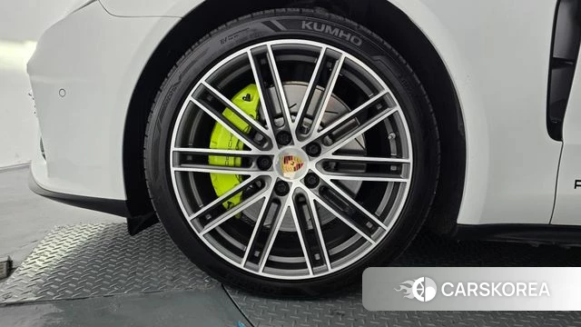 Porsche Panamera (971) id 5013427 из Кореи 31