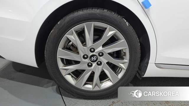 Hyundai The New Grandeur IG Hybrid id 5041570 из Кореи 28