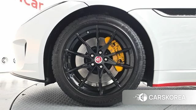 Jaguar F-TYPE id 4894731 из Кореи 28