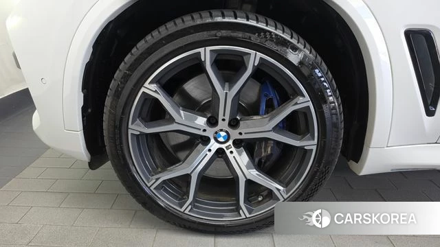 BMW X5 (G05) id 4930264 из Кореи 27