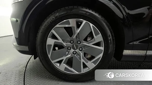 Genesis Electrified GV70 id 3770895 из Кореи 16