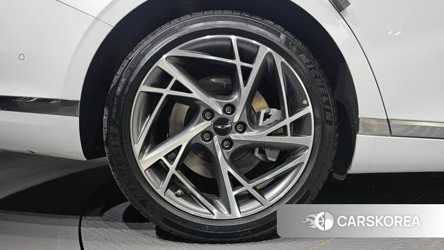Genesis G90 (RS4) id 5011399 из Кореи 15