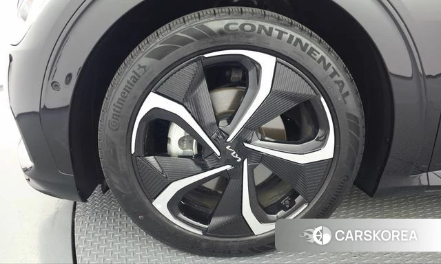 Kia EV6 id 5040319 из Кореи 33