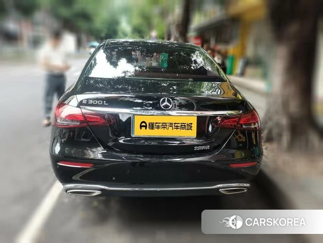 Mercedes-Benz E-Class 2021 Черный из Китая, фото 5