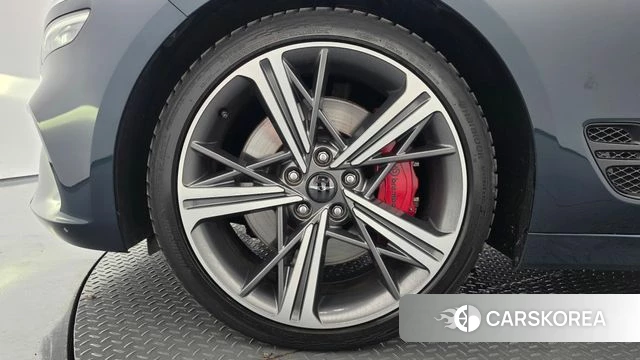Genesis The New G70 id 4977170 из Кореи 36