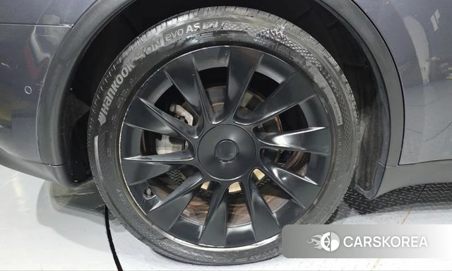 Tesla Model Y id 5028074 из Кореи 29