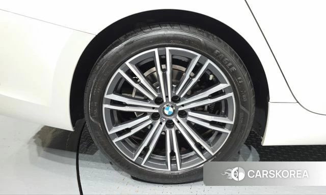BMW 3 Series (G20) id 4992873 из Кореи 30