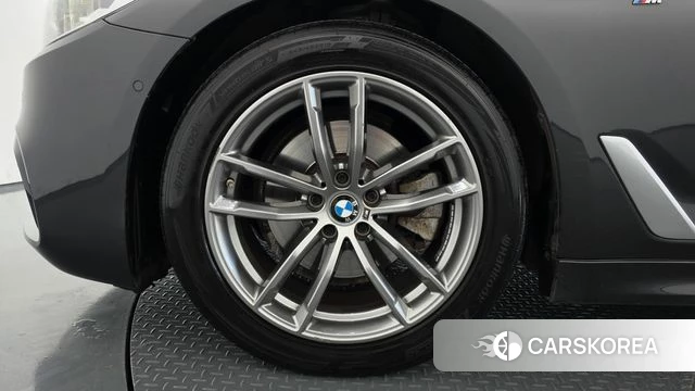 BMW 5 Series (G30) id 5018166 из Кореи 15