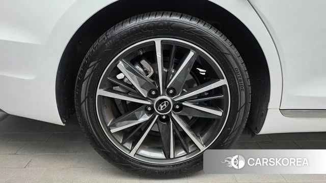 Hyundai The New Grandeur IG id 4958490 из Кореи 27