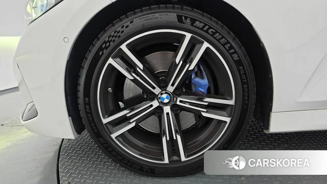 BMW 3 Series (G20) id 5002148 из Кореи 33