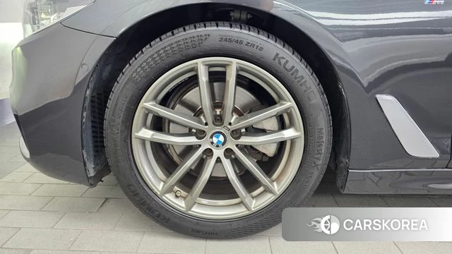 BMW 5 Series (G30) id 4998006 из Кореи 26