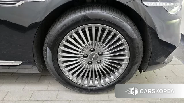 Genesis G90 id 3464576 из Кореи 15