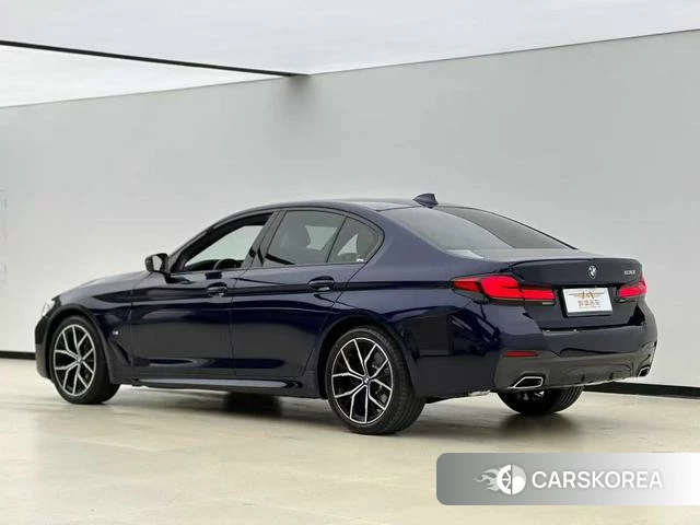 BMW 5 series 2021 Черный из Китая, фото 5
