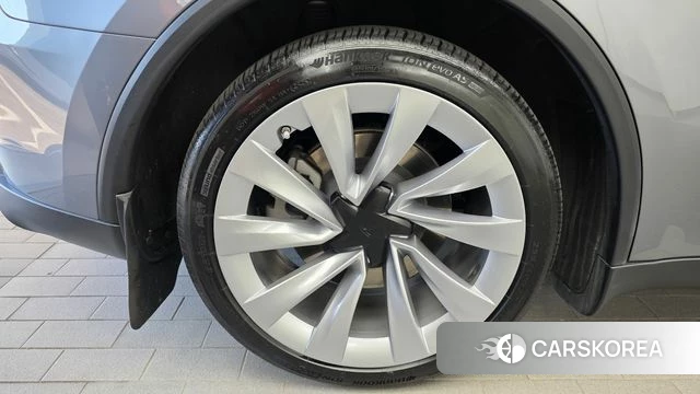 Tesla Model Y id 4892717 из Кореи 26