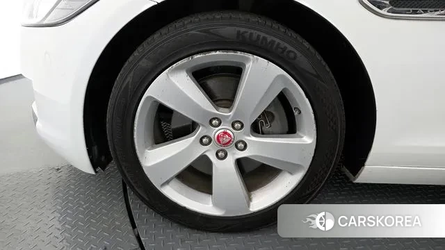 Jaguar XF (X260) id 3500118 из Кореи 15