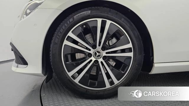Mercedes-Benz E-Class W213 id 4930265 из Кореи 15