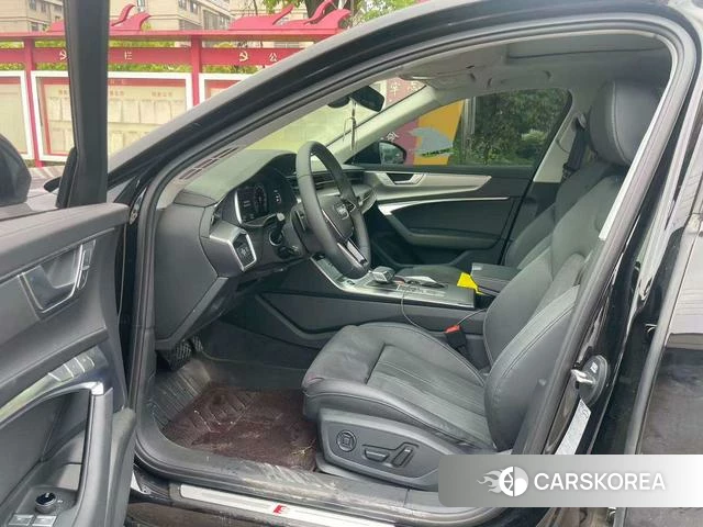 Audi A6 2026 Черный из Китая, фото 5