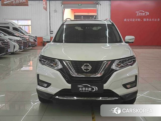Nissan X-Trail 2021 Белый из Китая, фото 5