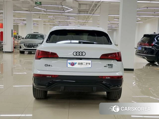 Audi Q5L 2024 Белый из Китая, фото 6