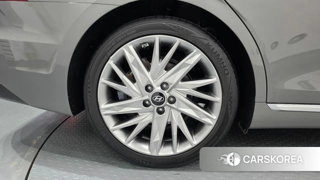 Hyundai The New Grandeur IG id 5003710 из Кореи 26