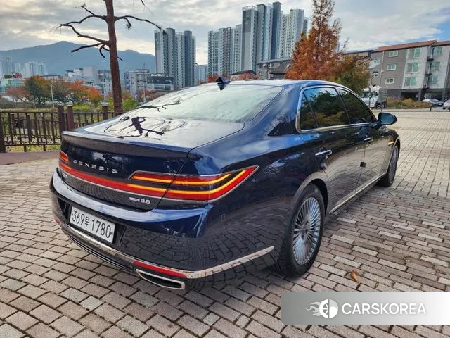 Genesis G90 id 3356610 из Кореи 15