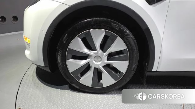 Tesla Model Y id 4965882 из Кореи 27