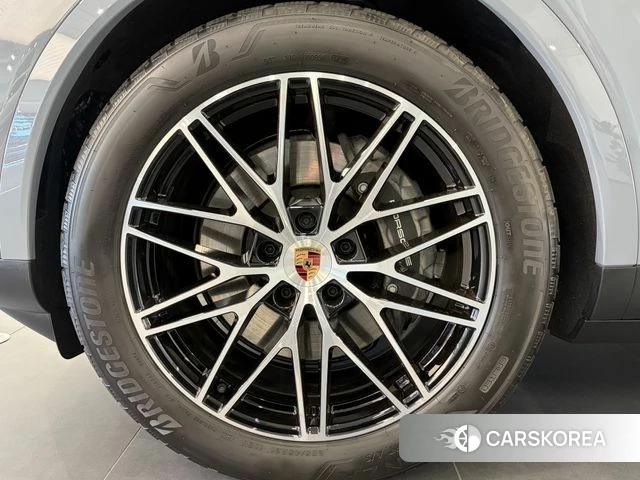 Porsche Cayenne (PO536) id 4897673 из Кореи 15