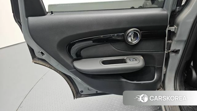 Mini Cooper Clubman 2022 Серый из Кореи, фото 5