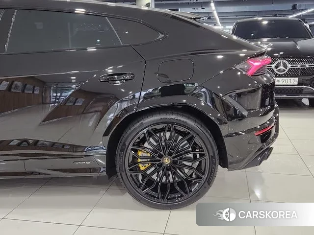Lamborghini Urus id 3669702 из Кореи 15